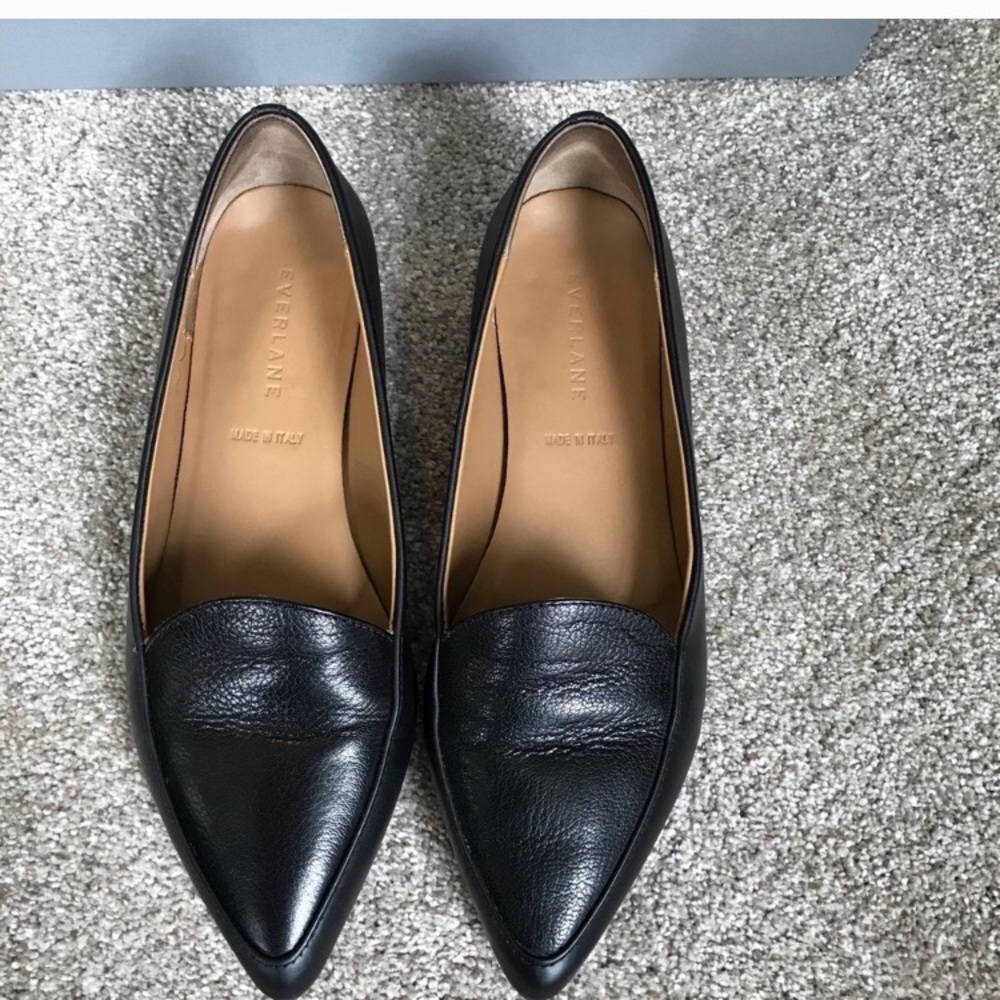 Everlane Black Flat Shoe